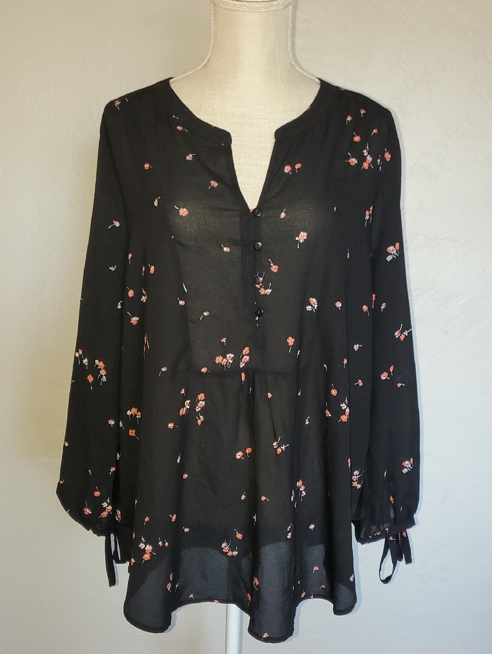 Liz Claiborne Black Pink Floral Sheer Blouse XL NWOT RIBBON TIE LONG SLEEVES